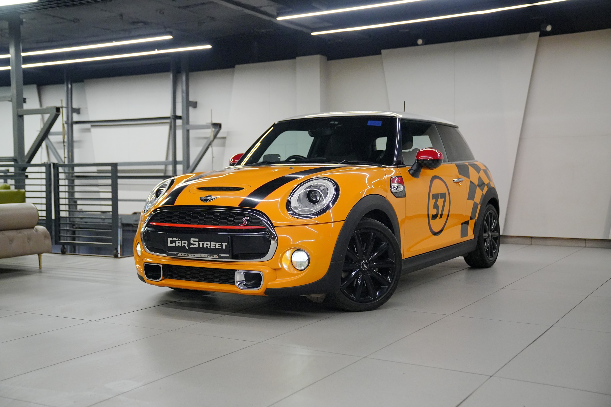 Why Second-Hand Luxury Cars Are a Smart Investment